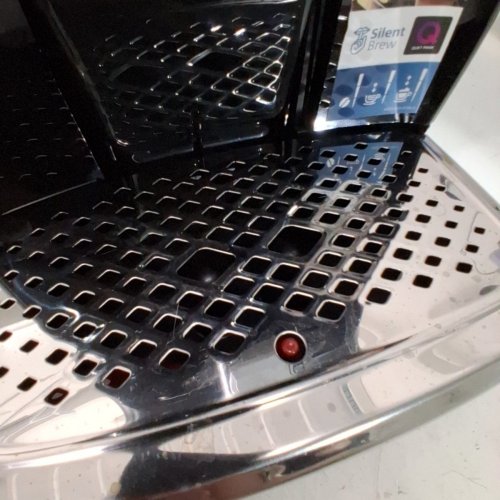 PHILIPS LATTEGO 3300 SERIES FULLY AUTOMATIC ESPRESSO MACHINE WITH BUILT-IN GRINDER - BLACK (MODEL: EP3341/50) image 5