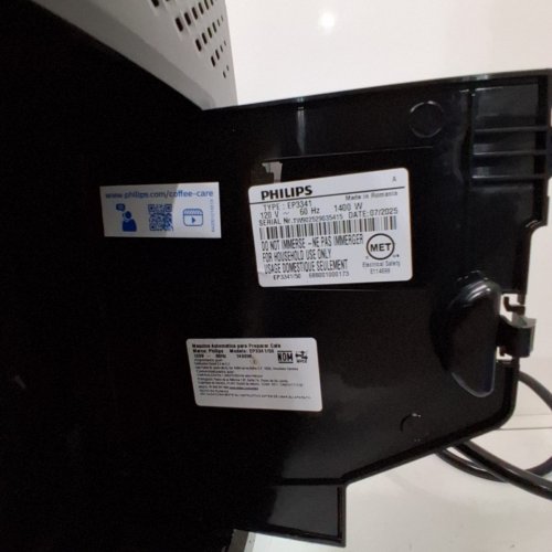 PHILIPS LATTEGO 3300 SERIES FULLY AUTOMATIC ESPRESSO MACHINE WITH BUILT-IN GRINDER - BLACK (MODEL: EP3341/50) image 9