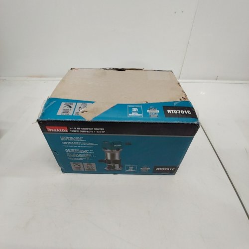 MAKITA COMPACT CORDED FIXED-BASE ROUTER TOOL WITH VARIABLE SPEED, QUICK-RELEASE CAM LOCK SYSTEM & SOFT START FEATURE - WITH INTERLOCKING CASE - 1 1/4" HP - 10,000-30,000 RPM - 120V - 6.5A - TEAL/BLACK (MODEL: RT0701C) image 4