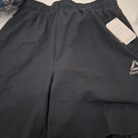 MEN'S REEBOK PACE BREAKER TRAINING SHORT - SMALL - GREY image 2