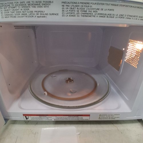 FRIGIDAIRE COUNTERTOP MICROWAVE OVEN - 1.1 CU. FT 900W- WHITE - (MODEL: EMW1154) image 7