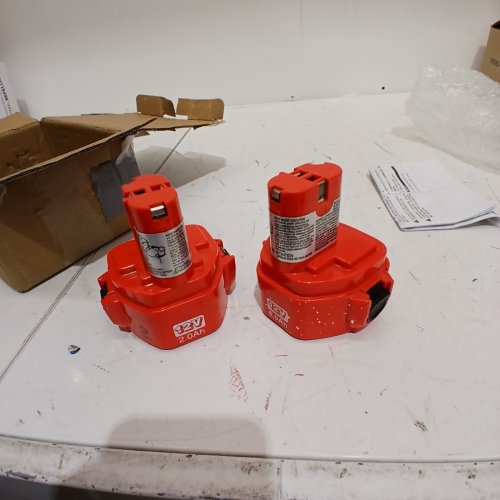 2 MAKITA 12 V BATTERY PACK - 2.0 AH - RED (MODEL: 1222) image 3