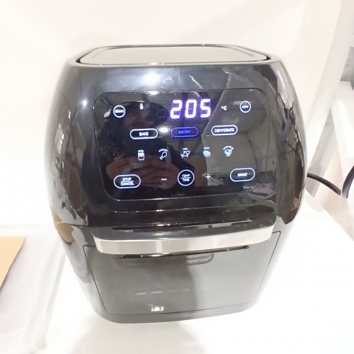 CHEFMAN MULTI-FUNCTIONAL AIR FRYER - 10L - BLACK - (MODEL: RJ38-10-RDO-V2) image 2