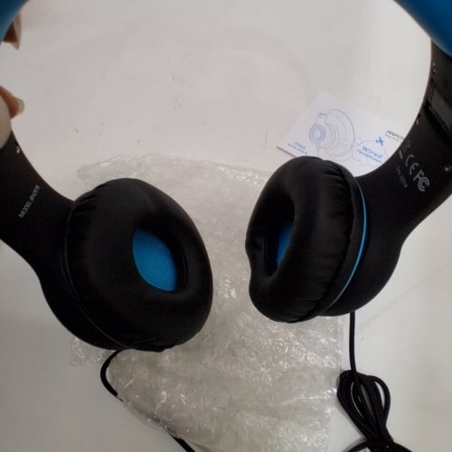 KIDS MPOW CH6S WIRED OVER-EAR HEADPHONES WITH 85DB/94DB VOLUME LIMITER AND IN-LINE MIC - BLACK/BLUE (MODEL: BH297B) image 2