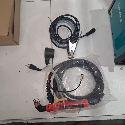 BESTARC 12GEN DUAL VOLTAGE NON-TOUCH PILOT ARC PLASMA CUTTER - 110/220V - TURQUOISE - CLEAN CUT THICKNESS 1/2" - SEVERANCE THICKNESS 3/4" - (MODEL: BTC550DP) image 4