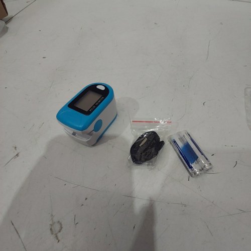 DELUXE FINGERTIP PULSE OXIMETER WITH OLED DISPLAY - BLUE (MODEL:X1906) image 3