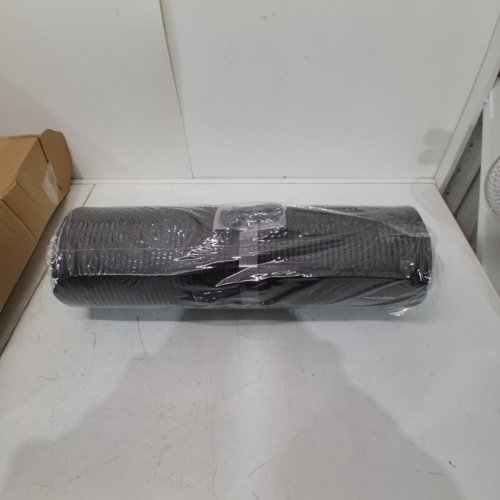 AMAZON BASICS EXTRA THICK EXERCISE/YOGA MAT - 74" X 24" X 1/2" - BLACK image 2
