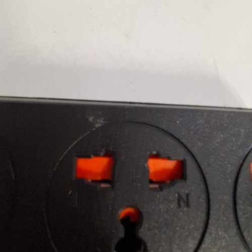 USB AND TYPE-C POWER STRIP - 3 OUTLETS, 4 USB + 2 TYPE-C, 100-220V, 10A MAX, 2500W MAX - BLACK (MODEL: CY-05) image 4