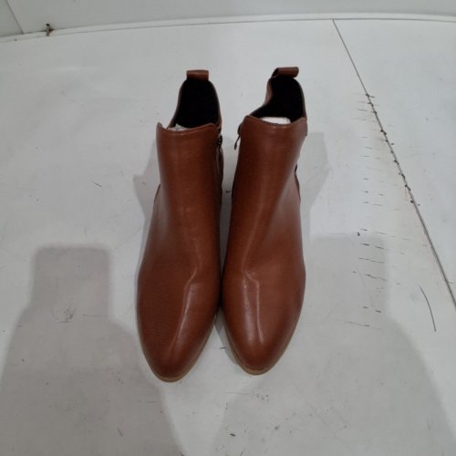 WOMEN'S faux leather ANKLE BOOTS - 8.5 - BROWN image 4