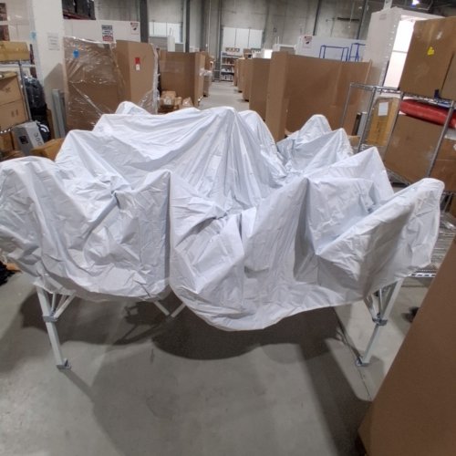 AMAZON BASICS POP-UP CANOPY TENT 10FT X 10FT - WHITE image 2