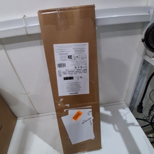 AMAZON BASICS OVER THE DOOR TOWEL RACK WITH HOOKS - 24" X 19" X 6" - BLACK image 4