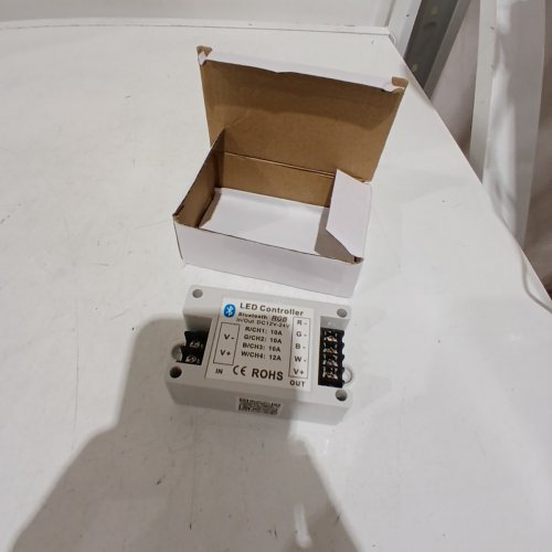 SUPERNIGHT BLUETOOTH RGB LED CONTROLLER - 12 V-24 V, 10A/12A PER CHANNEL image 2