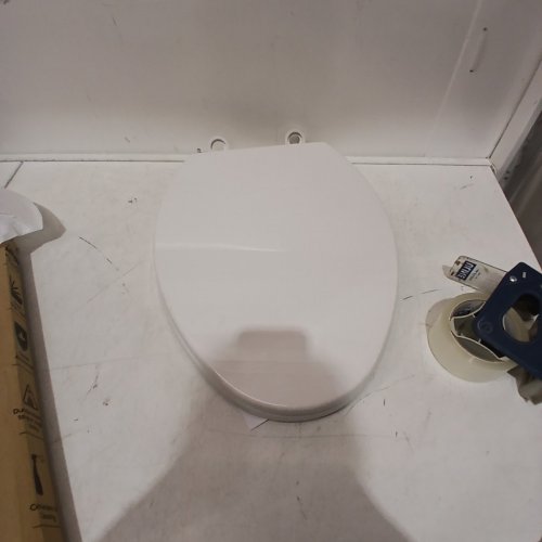 SAILTOK ELONGATED TOILET SEAT WITH SOFT CLOSE, WHITE image 2