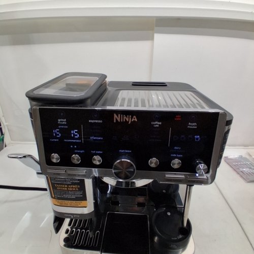 NINJA LUXE CAFE PRO SERIES ESPRESSO MACHINE - 4-IN-1 | INTEGRATED TAMPER | GRINDER | FROTHER - STAINLESS STEEL - (MODEL: ES701C) image 2