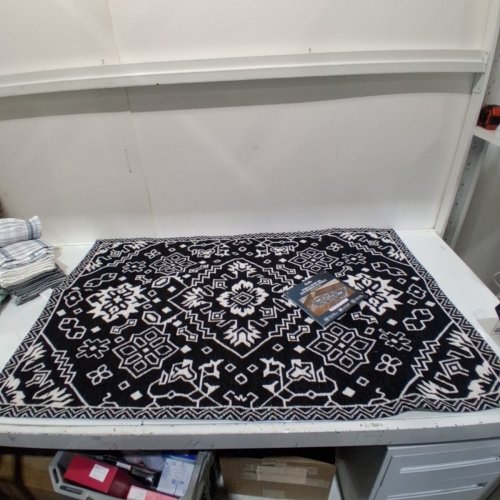 SADIE ACCENT NON-SLIP MAT -45" X 30" - BLACK/CREAM (MODEL:1992776) image 2