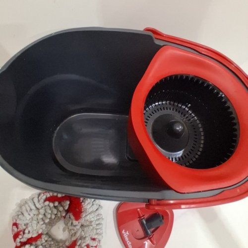VILEDA EASYWRING SPIN MOP - BUCKET AND MOP HEAD ONLY - BLACK/RED image 3