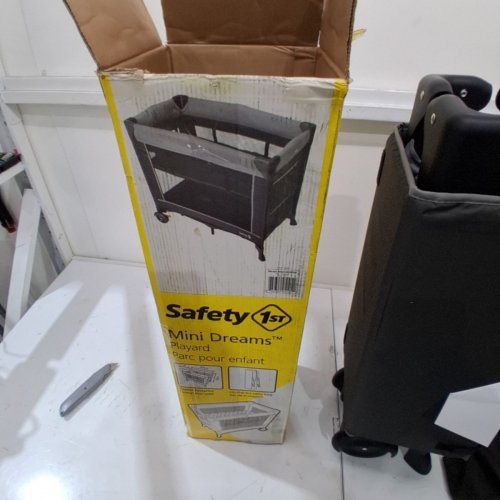 SAFETY 1ST MINI DREAMS PLAYARD - 27" X 35" X 23" - GREY WOLF (MODEL: 05212CGRW) image 4