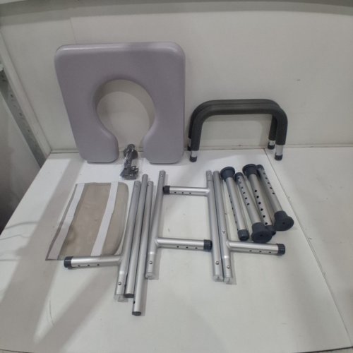 VEVOR RAISED TOILET SEAT WITH ARMS -400 LBS LOAD CAPACITY - (MODEL: XZY402) image 3