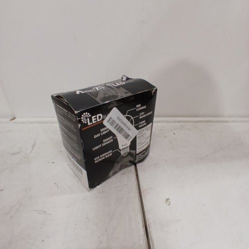 2PK AMERITOP DUSK TO DAWN LIGHT BULB - A19 LED SENSOR LIGHT BULBS - 800 LUMENS - 10W - 1500 LIFE TIME - 3000K - WARM WHITE image 4