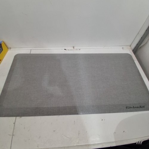 KITCHENAID GOURMET SERIES KITCHEN COMFORT CUSHIONED MAT - 20" X 39" - MILSHAKE TAN / BLACK (MODEL: 2796321) image 4