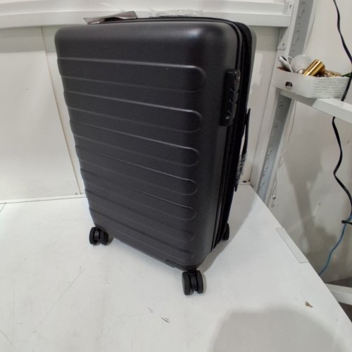 NINETYGO CARRY ON LUGGAGE WITH USB CHARGING PORT 20" - BLACK image 2