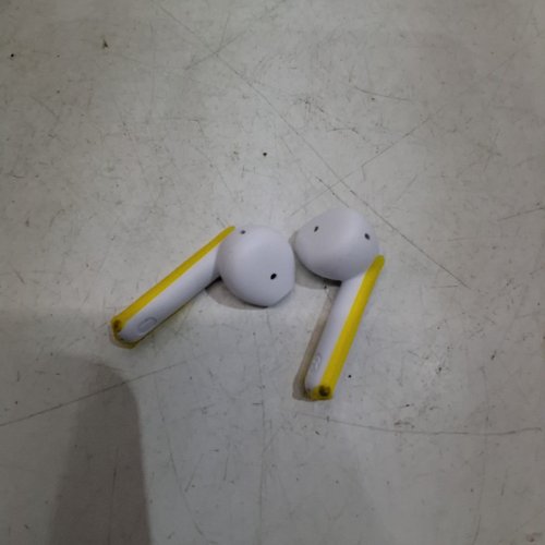 ONN WIRELESS IN-EAR EARPHONES WITH ENVIRONMENTAL NOISE CANCELLATION - 22 HOUR CHARGE - WHITE image 3