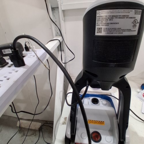 HOOVER POWERDASH PET CARPET CLEANER (MODEL: FH50700) image 2