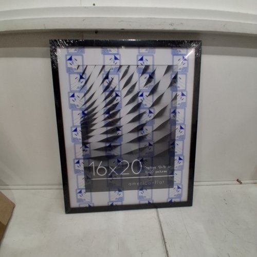 AMERICANFLAT PICTURE FRAME - 16" X 20" - 12" X 16" WITH MAT - BLACK image 3