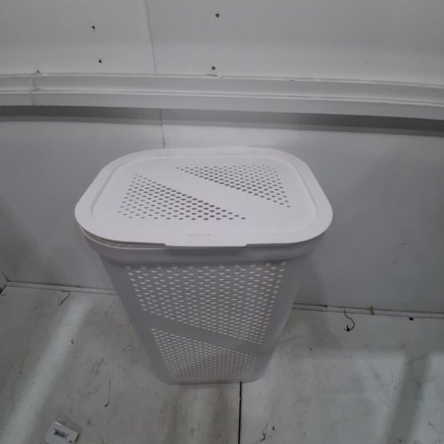 MIND READER SLIM LAUNDRY HAMPER WITH CUT OUT HANDLES AND ATTACHED HINGED LID - 60L - WHITE (MODEL: HBIN60-WHT) image 4