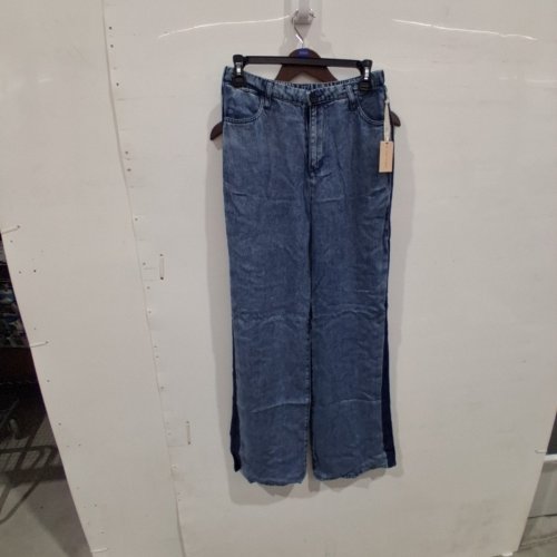 WOMEN'S BLACK TAPE CONTRAST BLUE WASH JEANS - SMALL - BLUE (STYLE: 2722701 T) image 2