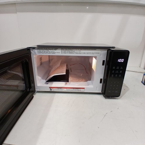 CHEFMAN COUNTERTOP MICROWAVE OVEN - 0.7 CU. FT - BLACK (MODEL: RJ55-7-V2-CA) image 4