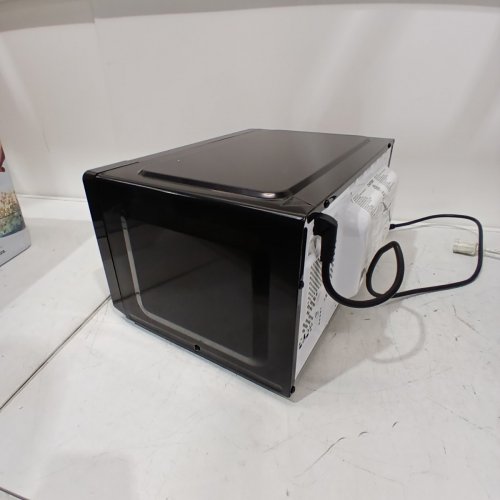 CHEFMAN COUNTERTOP MICROWAVE OVEN - 0.7 CU. FT - BLACK (MODEL: RJ55-7-V2-CA) image 7