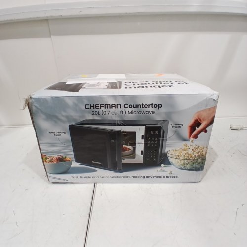 CHEFMAN COUNTERTOP MICROWAVE OVEN - 0.7 CU. FT - BLACK (MODEL: RJ55-7-V2-CA) image 9