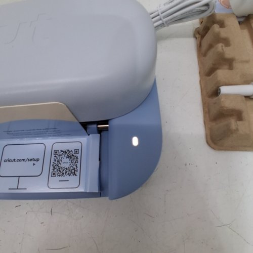 CRICUT JOY 2 CUTTING MACHINE STARTER BUNDLE - 4.5" CUTTING WIDTH; 3.8" X 9.1" X 5.4" - LIGHT BLUE (MODEL: JOY 2) image 2