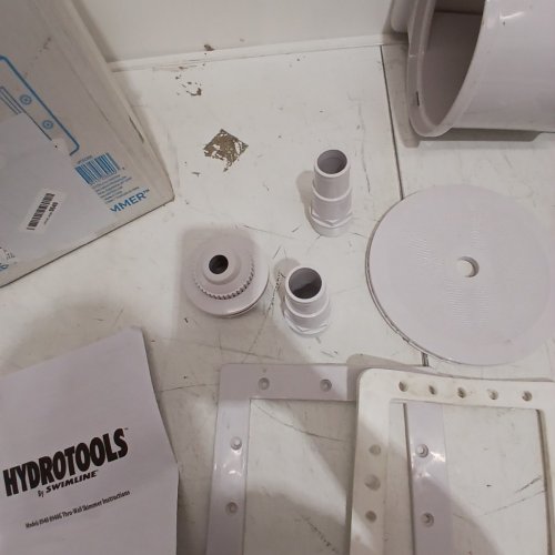 HYDROTOOLS BY SWIMLINE ABOVE-GROUND POOL SKIMMER ASSEMBLY - WHITE (MODEL: VC1085) image 6