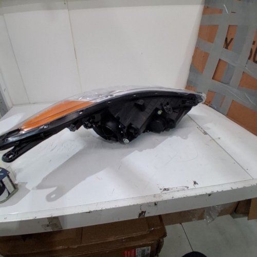 AUTOMOTIVE HEADLIGHT ASSEMBLY - 2011-2013 HYUNDSI ELANTRA image 4
