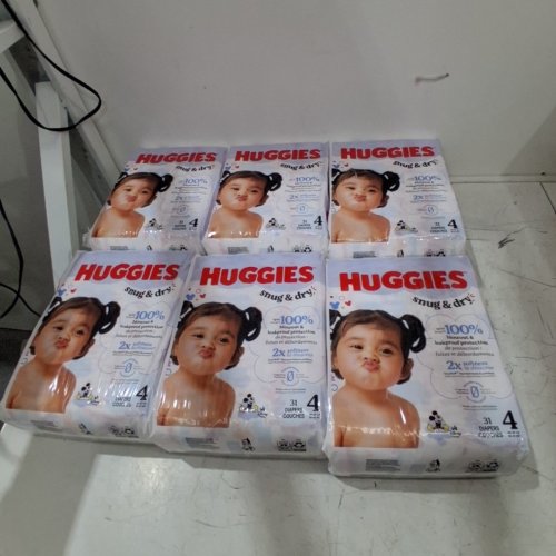 186PK HUGGIES SNUG AND DRY DIAPERS - SIZE 4 image 2