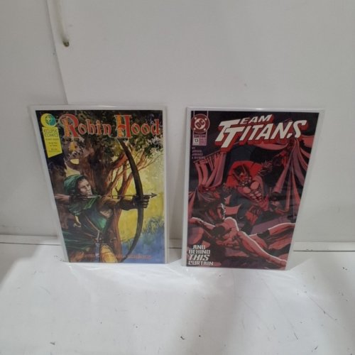 4 ASSTD MARVEL, DC, AND ECLIPSE COMIC BOOKS - ROBIN HOOD #2 OF 3, WOLVERINE #70, X-FORCE #14, AND TEAM TITANS #13 - VARIOUS AUTHORS image 3