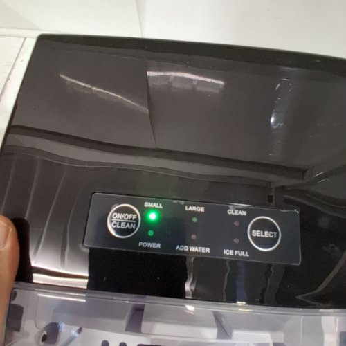 COUNTERTOP ICE MAKER WITH HANDLE AND SCOOP - 26LB - BLACK (MODEL: WBJ-10A) image 2
