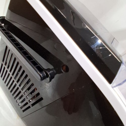 COUNTERTOP ICE MAKER WITH HANDLE AND SCOOP - 26LB - BLACK (MODEL: WBJ-10A) image 4