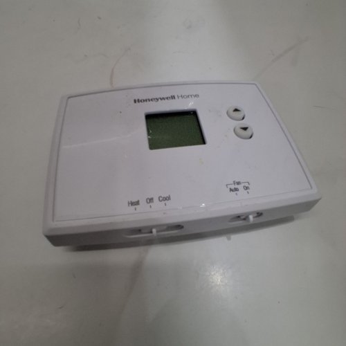 HONEYWELL HOME DIGITAL NON-PROGRAMMABLE THERMOSTAT - WHITE (MODEL: RTH111B1042) image 5
