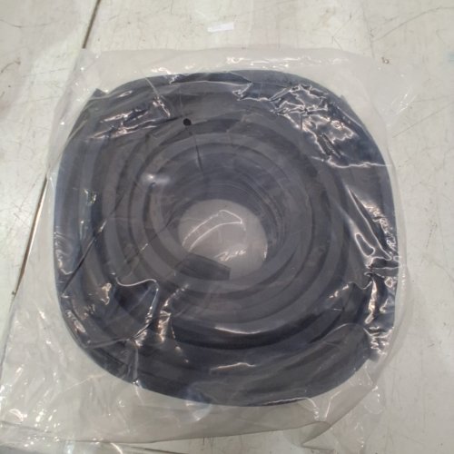 VEVOR HEAVY-DUTY DOOR RUBBER SEALS SET - 16FT - BLACK (MODEL: JN-16FT) image 4