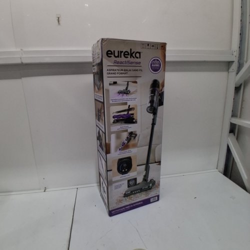 EUREKA REACTISENSE POWERFUL VACUUM CLEANER FOR PET HAIR AND HARD FLOOR - BLACK (MODEL: NEC440BK) image 4