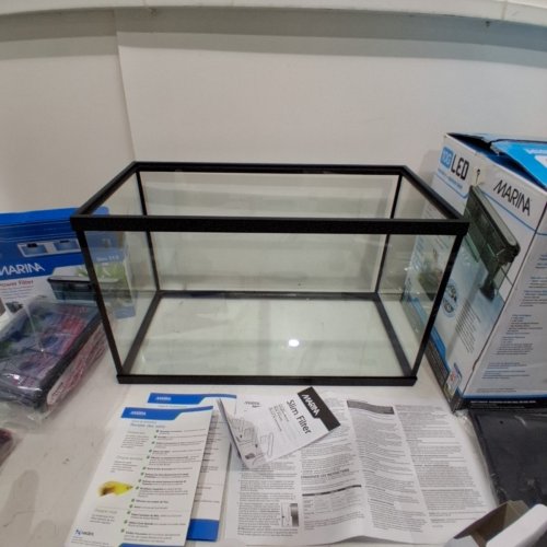 MARINA LED AQUARIUM KIT - 10GAL - 20" X 10" X 12.5" - CLEAR/BLACK (MODEL: 15256A1) image 3