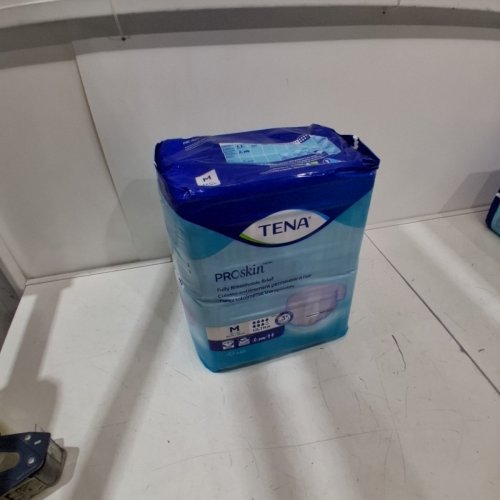 40PK TENA ADULT INCONTINENCE BRIEF, ULTRA ABSORBENCY, MEDIUM image 2
