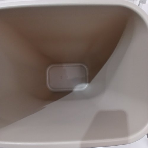 RUBBERMAID COMMERCIAL WASTEBASKET TRASH BIN - 10 GAL - BEIGE (MODEL: 2957) image 3
