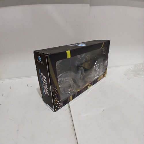 MCFARLANE TOYS GOLD LABEL DC MULTIVERSE BATMAN REBIRTH WITH BAT-GLIDER - THE THIRTEENTH HOUR - 7" ACTION FIGURE image 6