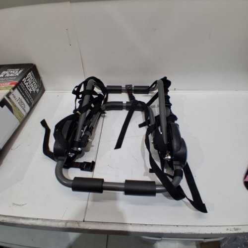 BELL SPORTS 3 BIKE CANTILEVER 300 BIKE TRUNK RACK image 2