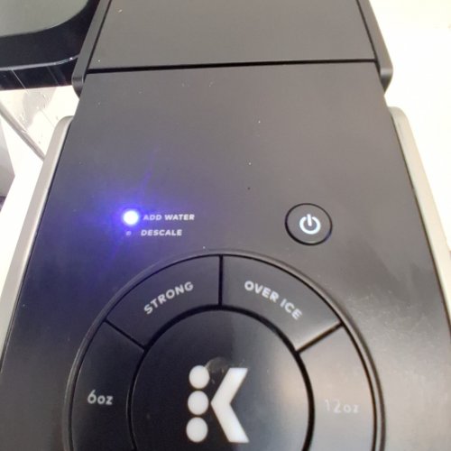 KEURIG K-SUPREME SINGLE SERVE COFFEE MAKER WITH 4 CUP SIZE OPTIONS - 1.9L CAPACITY - BLACK (MODEL: K910) image 2