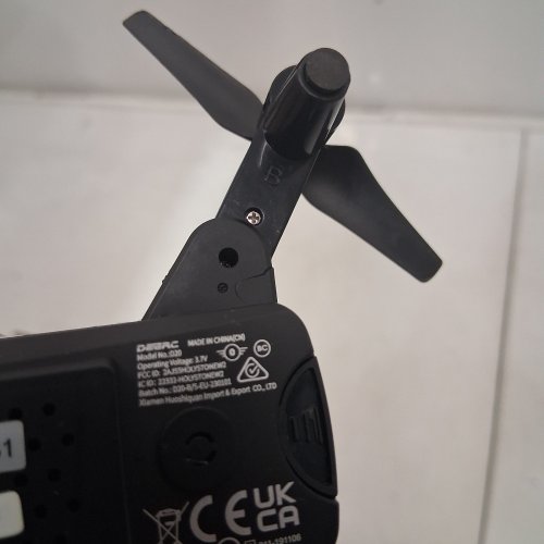 DEERC D20 MINI DRONE FOLDABLE WITH 720P HD FPV CAMERA REMOTE CONTROL WITH TAP FLY, AUTO HOVER, VOICE/GESTURE CONTROL, SPEED ADJUSTMENT, 2 BATTERIES, 3D FLIP - WHITE image 6